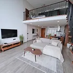 Luxury Duplex-Bridge View-Walk To Lotte Mall