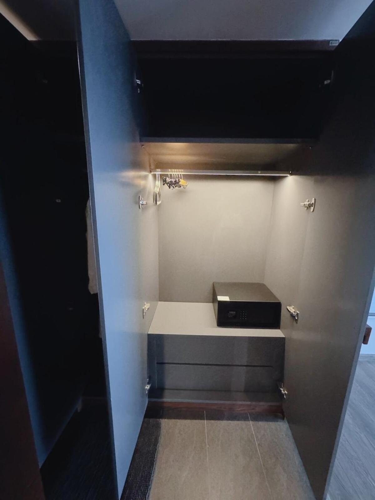 Căn hộ Luxury Duplex-bridge View-walk To Lotte Mall Hà Nội