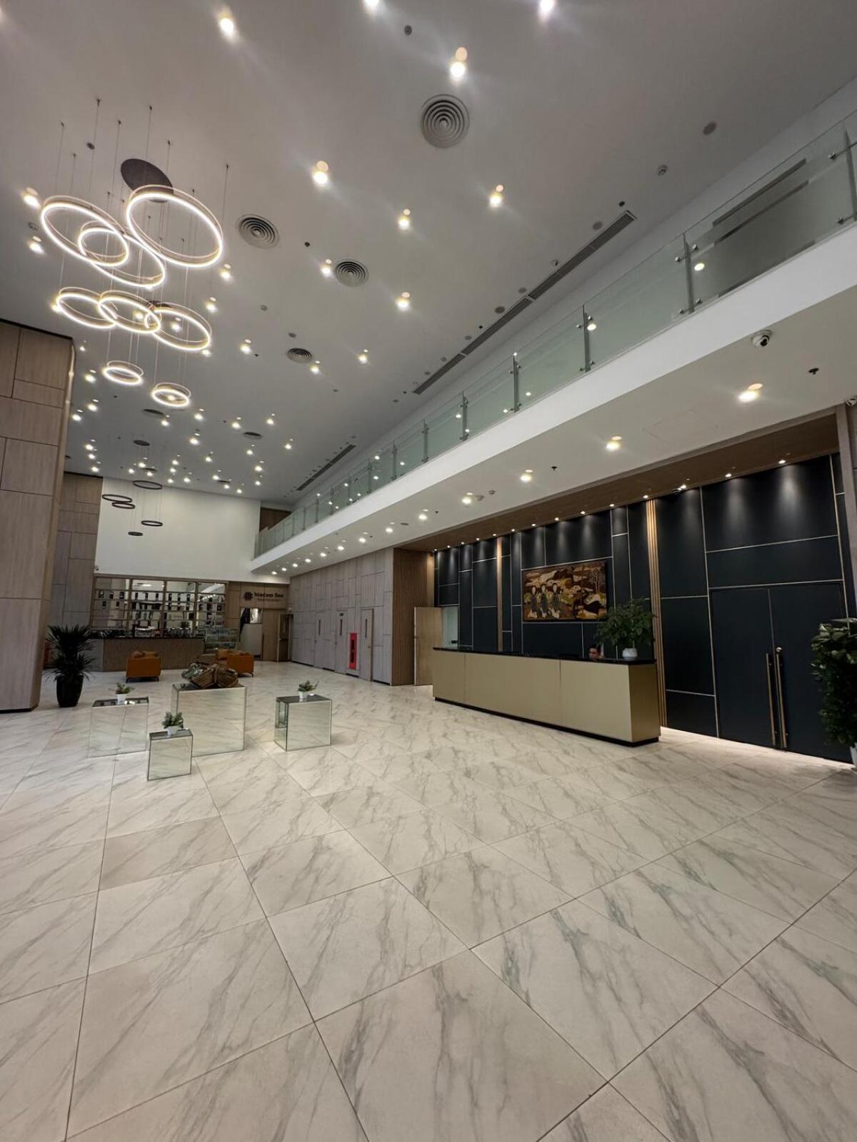 Luxury Duplex-bridge View-walk To Lotte Mall Căn hộ Hà Nội